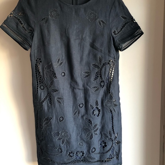 CLUB MONACO Luceenie Eyelet Linen Dress - Picture 3 of 12